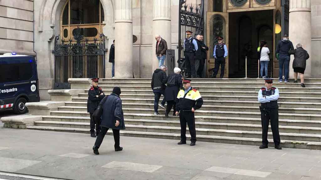 El exprofesor de los Maristas Joaquín Benítez acude a la Audiencia de Barcelona / EUROPA PRESS