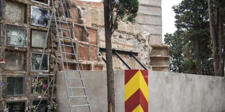 Obras en el cementerio de Montjuïc / HUGO FERNÁNDEZ