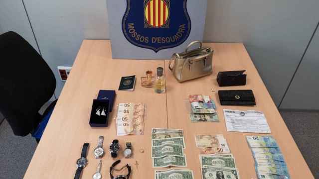 Este es el botín interceptado por los Mossos de los dos robos en Rubí / MOSSOS