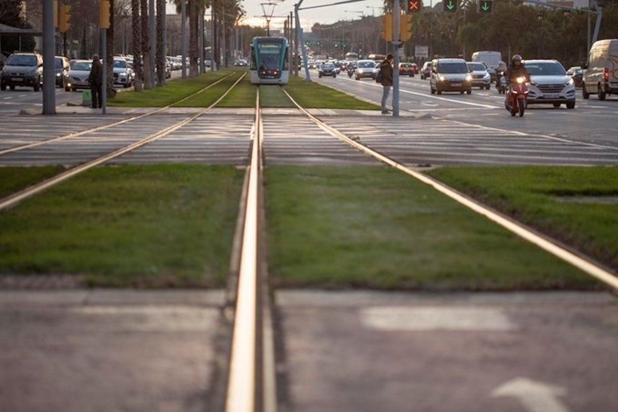 Línea 4 del Tram de Barcelona / TRAM BARCELONA