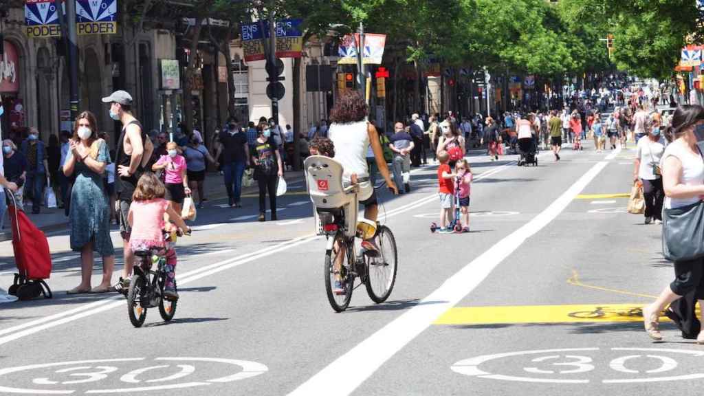 Gente paseando por el centro de Barcelona / AYUNTAMIENTO DE BARCELONA