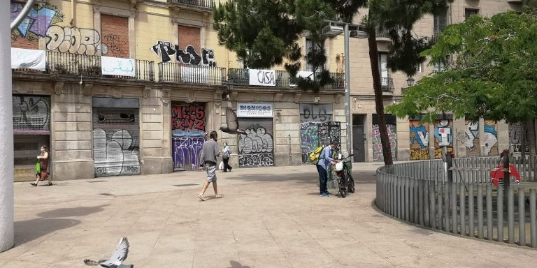 Plaza George Orwell de Barcelona, en una imagen tomada el 25 de mayo / METRÓPOLI ABIERTA