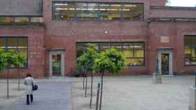 Imagen de archivo de la Biblioteca Clarà, en el barrio barcelonés de Les Tres Torres / PERE LÓPEZ