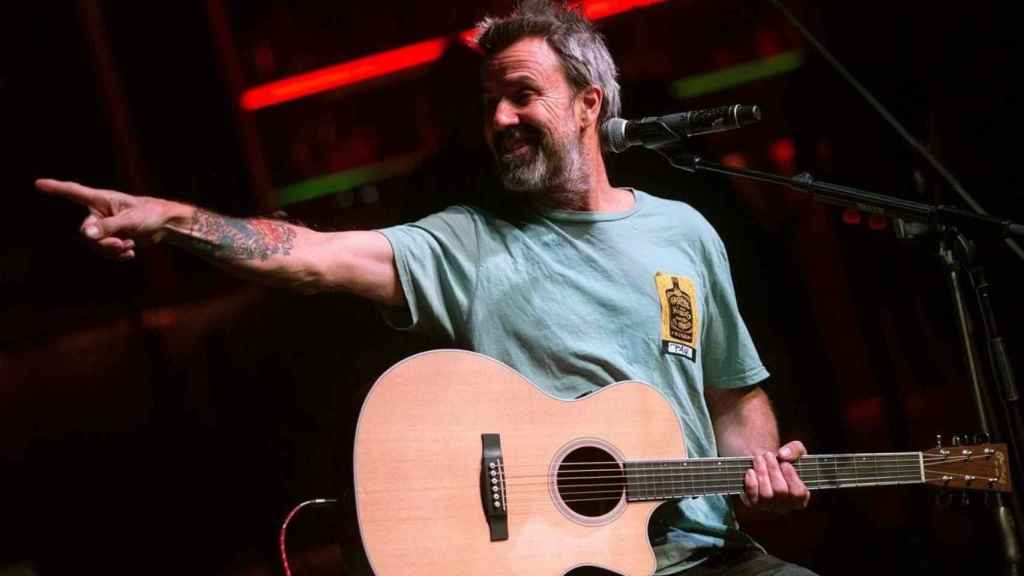 Pau Donés, en el concierto de Jarabe de Palo en Luz de Gas / EFE / ENRIC FONTCUBERTA