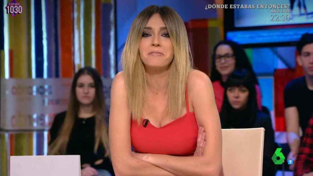 Anna Simón, que no será renovada por Atresmedia, durante la emisión de un programa de 'Zapeando' / LA SEXTA