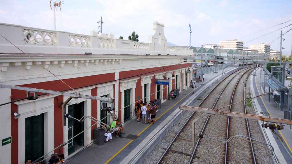 Estación de Renfe de Cornellà / WIKIPEDIA