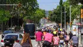 Los participantes de la marcha a favor de un carril bici por la Via Augusta / PLATAFORMA BICI AUGUSTA