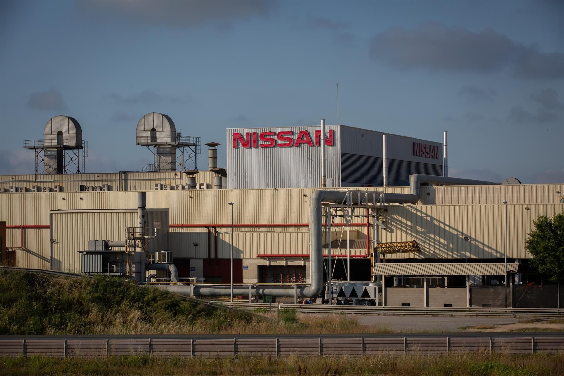 Exterior de la fábrica de Nissan en la Zona Franca de Barcelona / David Zorrakino - EUROPA PRESS