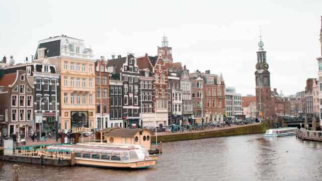 Ámsterdam prohíbe los pisos turísticos en el centro de la ciudad