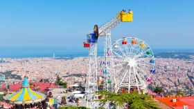 Vista panorámica del Parque de Atracciones de Tibidabo