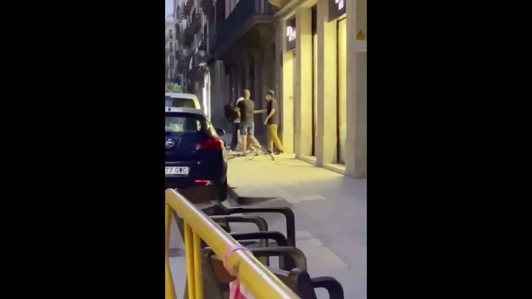 Ataque racista en el distrito de Ciutat Vella / HELPERS