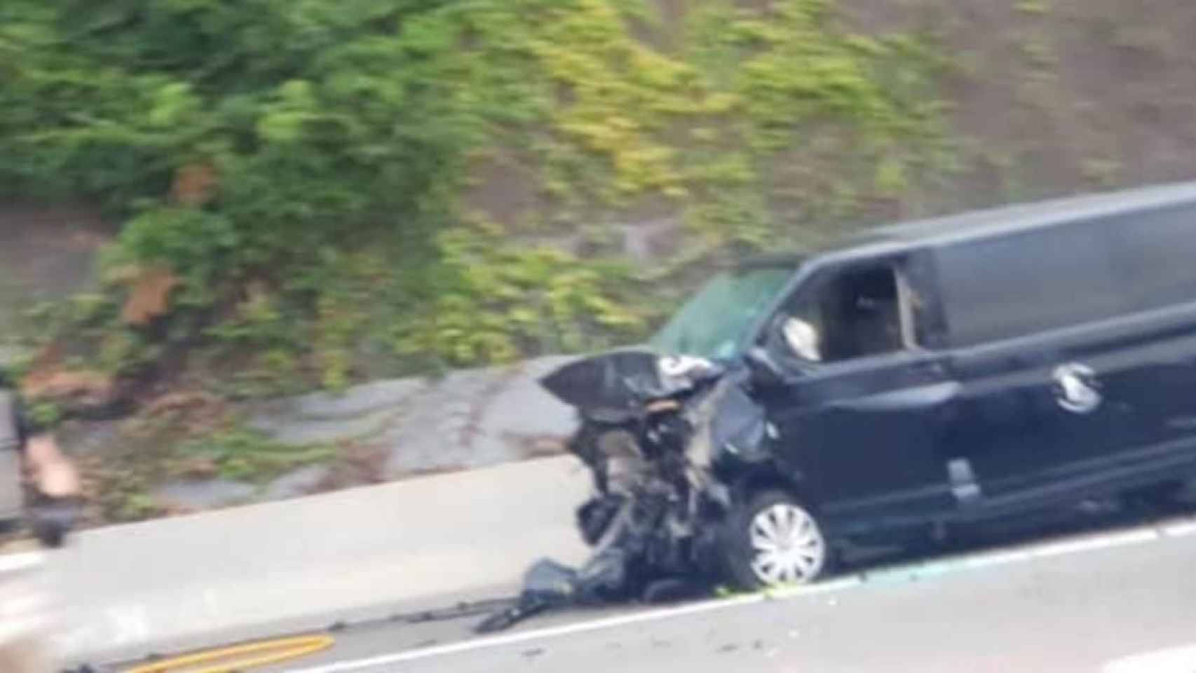 Una de las furgonetas implicadas en el accidente / @antiradarcatala