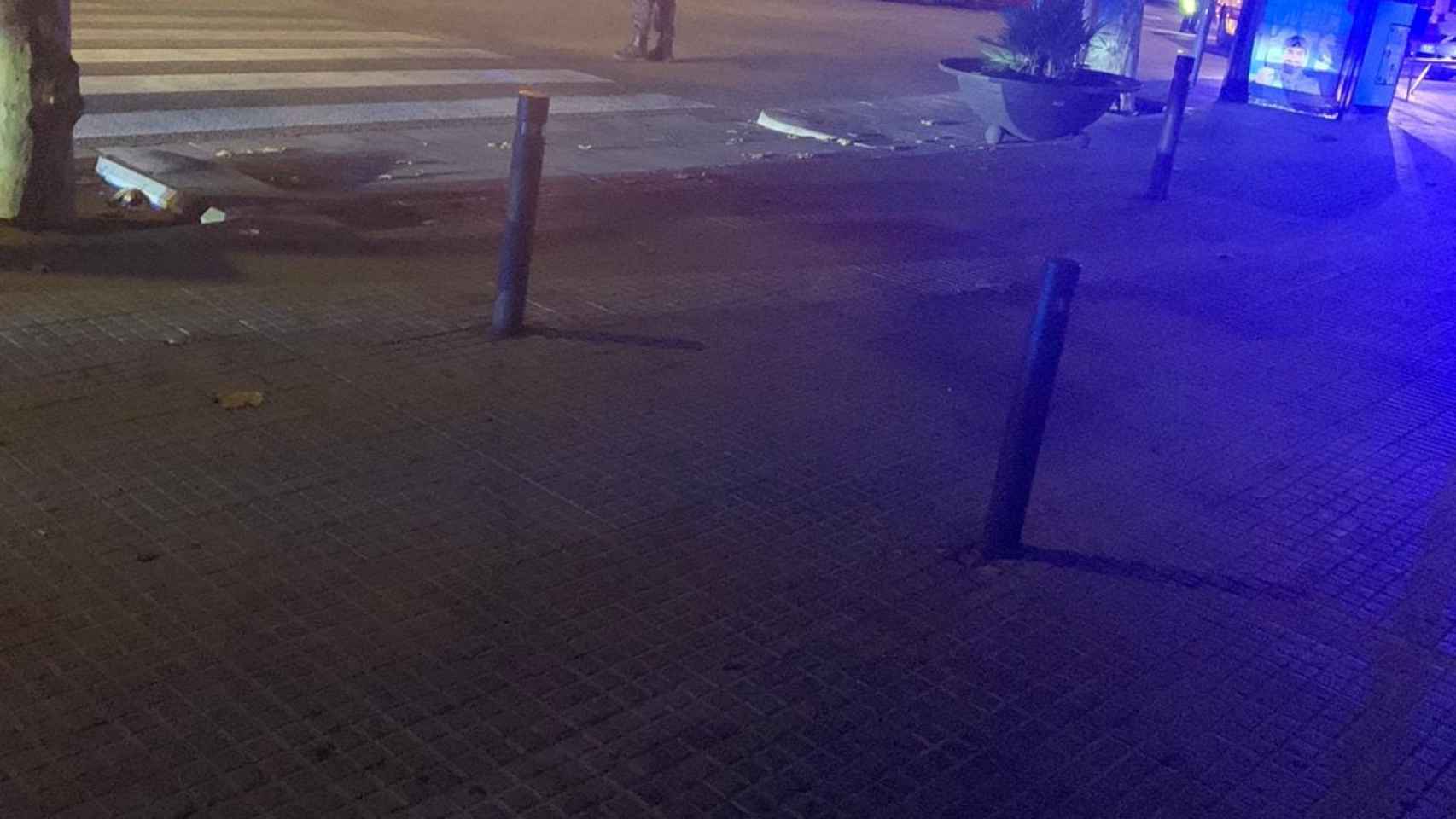 Un policía en el lugar de los hechos el pasado viernes / FACEBOOK