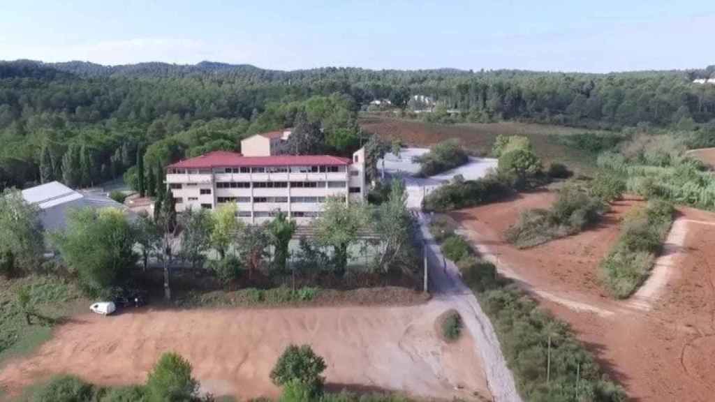 Vista aérea de la escuela Avenç de Sant Cugat