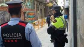 Mossos y Guardia Urbana, en Ciutat Vella / GUARDIA URBANA