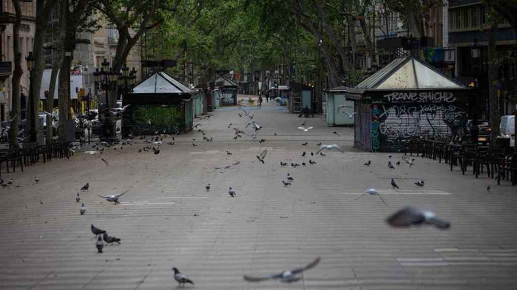 La Rambla, vacía, durante el confinamiento / EUROPA PRESS - DAVID ZORRAKINO