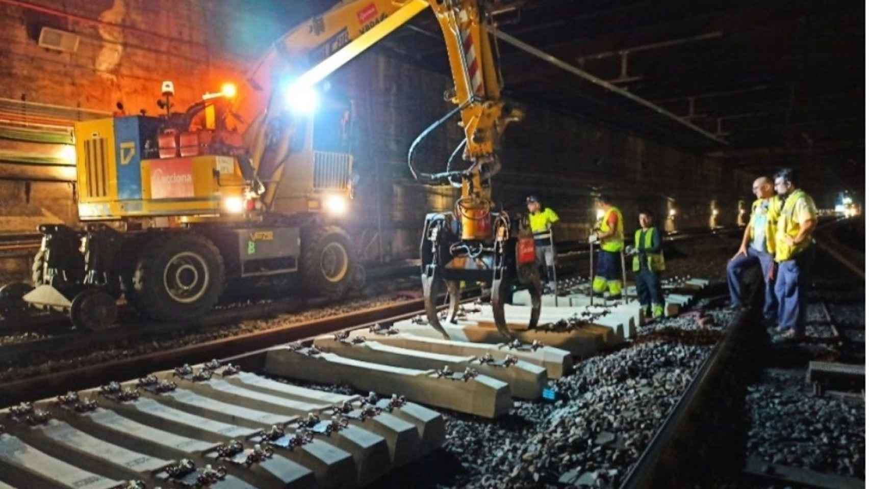 Adif cortará la circulación en Passeig Gràcia y Plaça Catalunya y modificará los recorridos de los trenes. / Adif