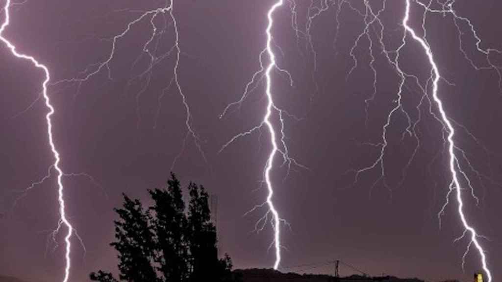 Imagen de archivo de una tormenta / EFE