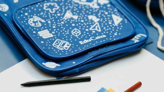 Kits escolares para que los niños comiencen el curso en igualdad / Fundación la Caixa