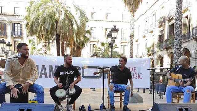 Concierto en la plaza Reial, durante el 60º anivesario del Jamboree / CEDIDA