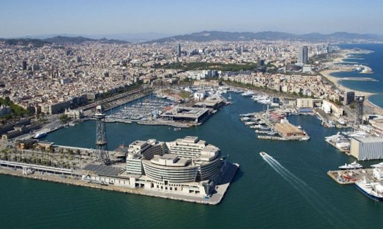 Vista aérea del Port de Barcelona / ARCHIVO