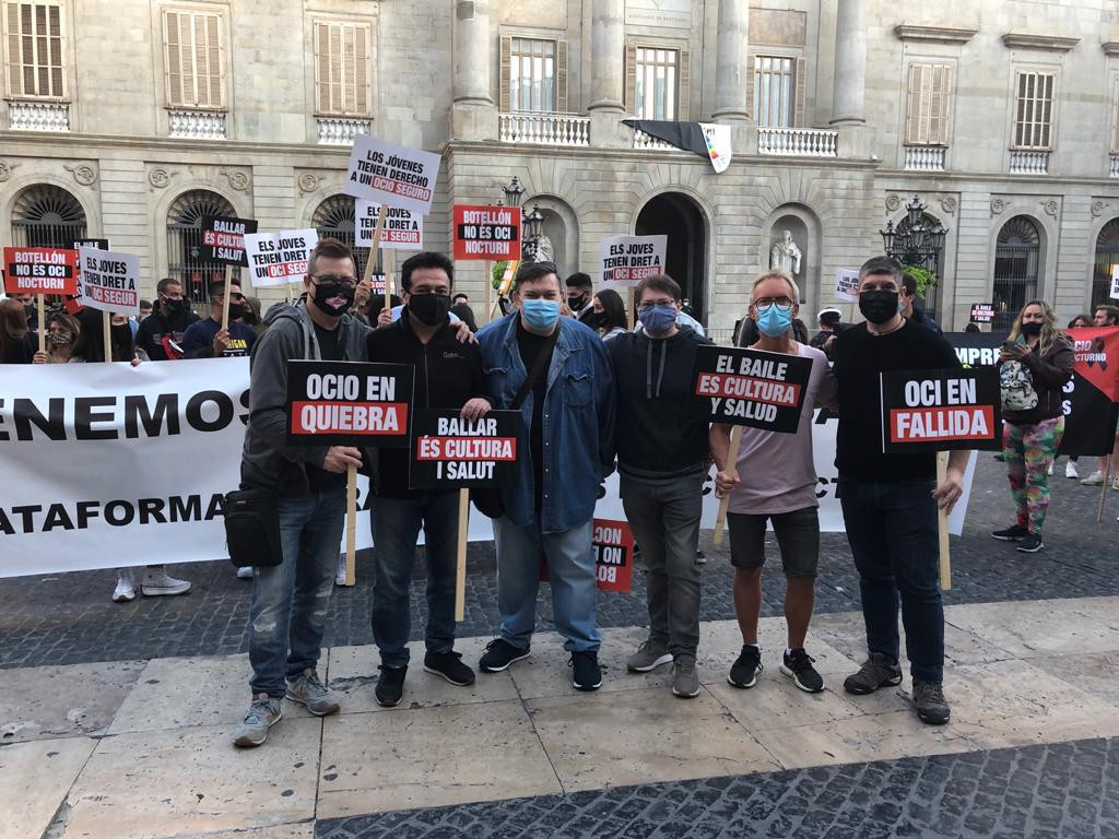 Trabajadores del ocio nocturno en Sant Jaume / MA