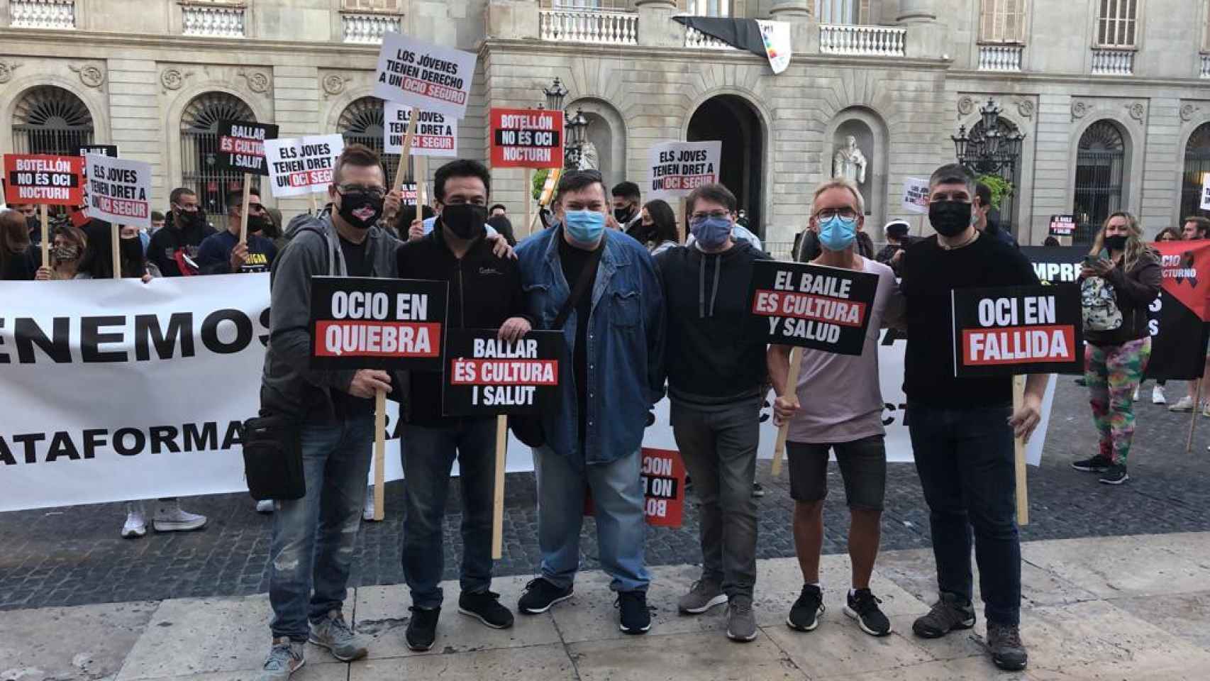 Trabajadores del ocio nocturno en Sant Jaume / MA