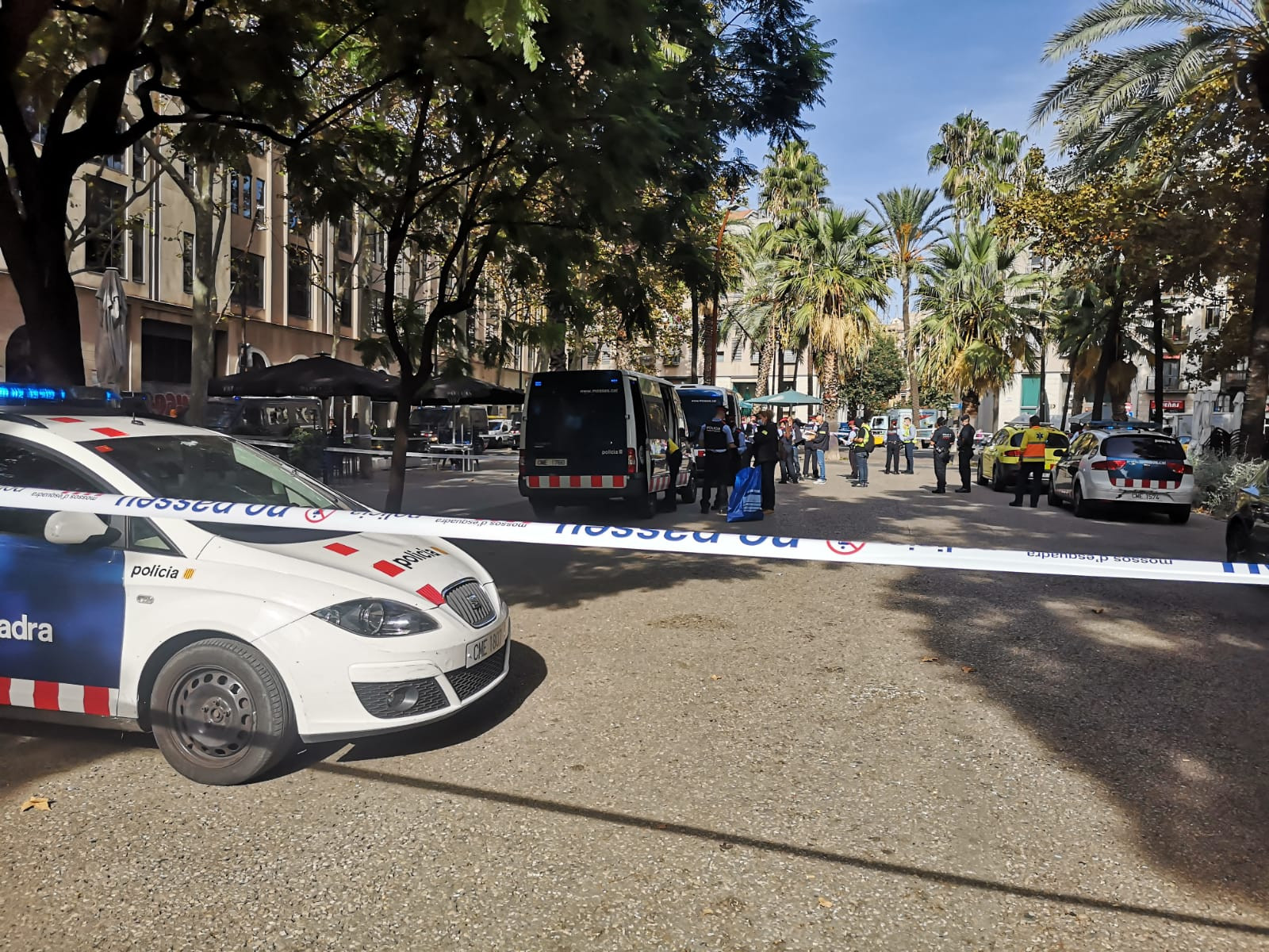 La Rambla del Raval, este miércoles, durante un gran dispositivo contra la droga / G.A