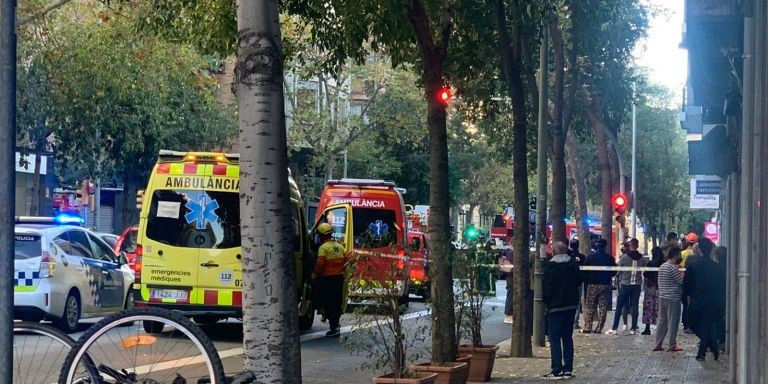 Inquietud entre los vecinos ante el incendio de este domingo en Camp de l'Arpa / MA