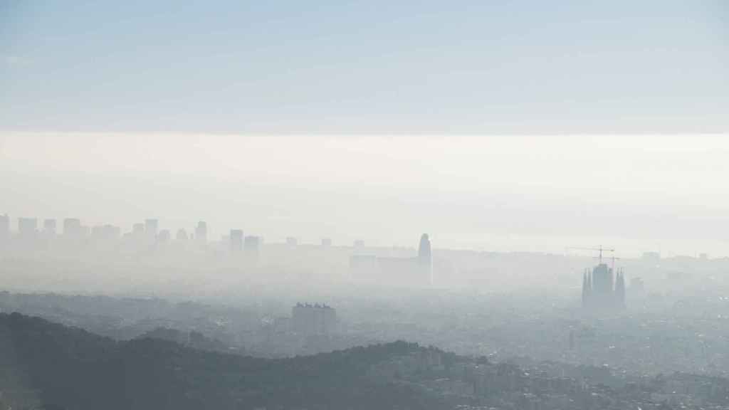 Panorámica de Barcelona realizada desde el Observatori Fabra / ALFONS PUERTAS - @alfons_pc