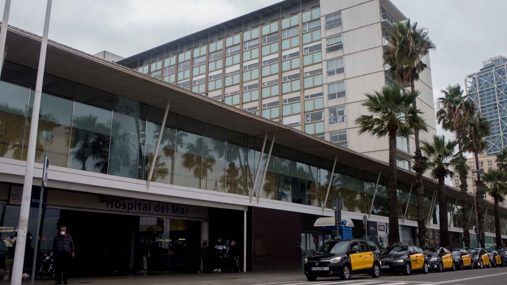 El Hospital del Mar, uno de los hospitales de referencia del Barcelonès / EFE - QUIQUE GARCÍA