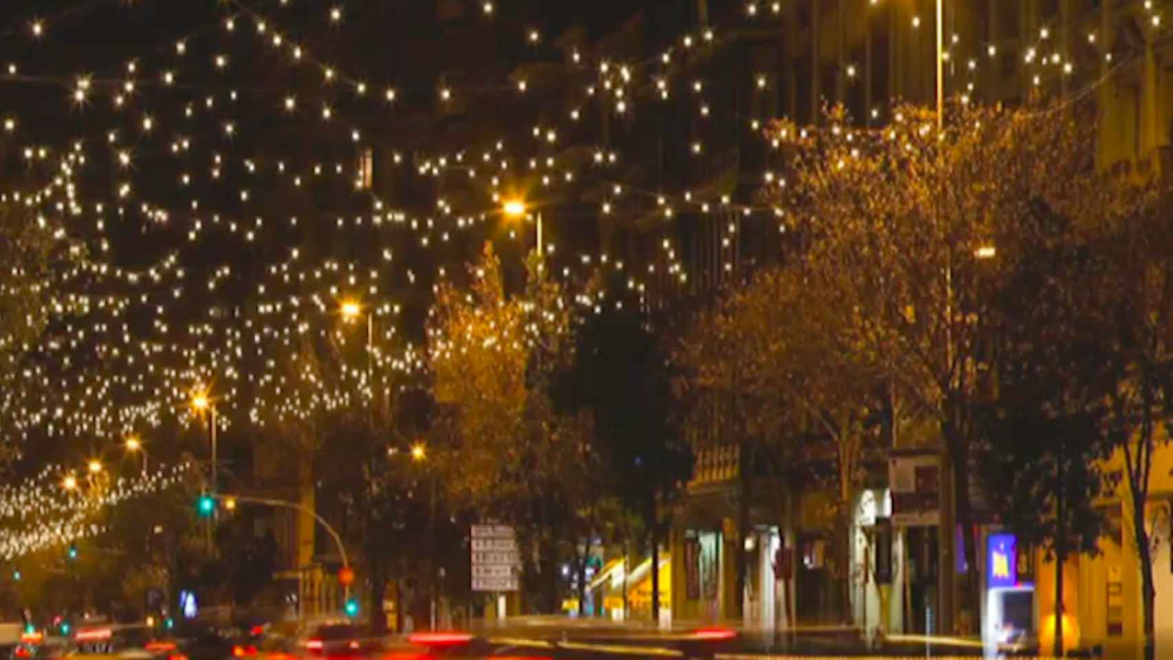 Recreación de las luces de Navidad en la calle de Aragó / AYUNTAMIENTO DE BARCELONA