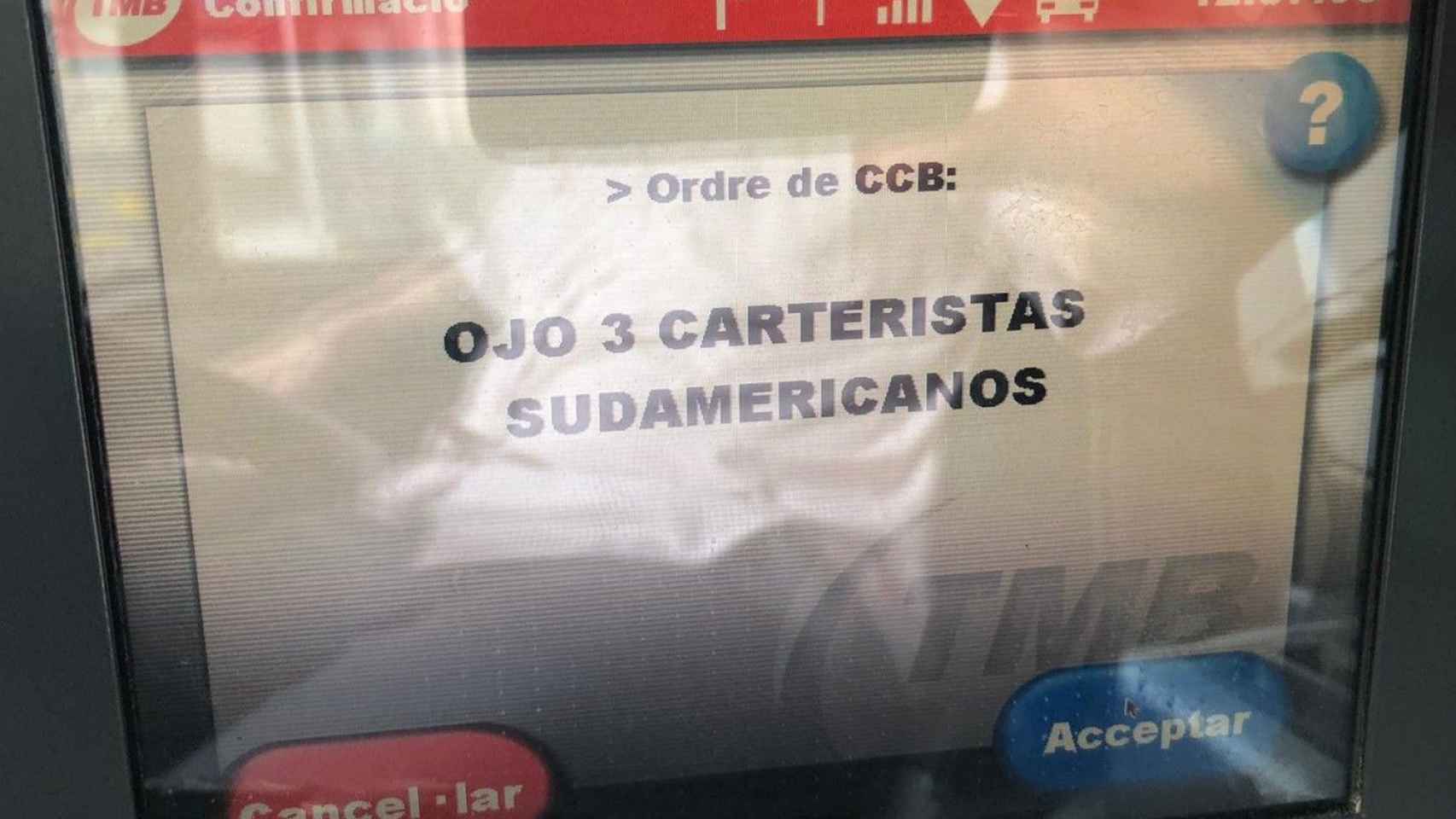 El mensaje enviado por TMB desde la central de mando de bus / TWITTER SINDICATO COS
