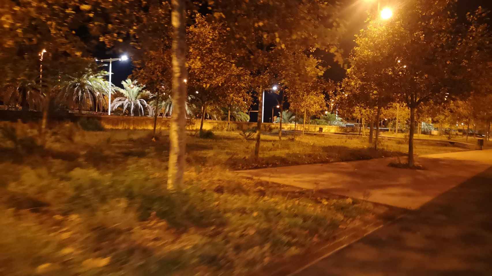 El Paseo Gracia Faria, en el frente marítimo de Barcelona, este domingo / G.A