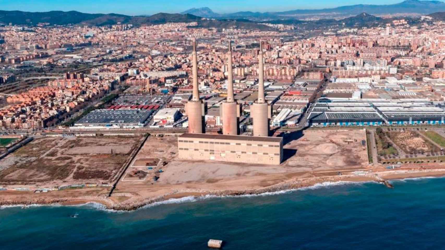 El terreno alrededor de las Tres Chimeneas del Besòs / AYUNTAMIENTO BADALONA