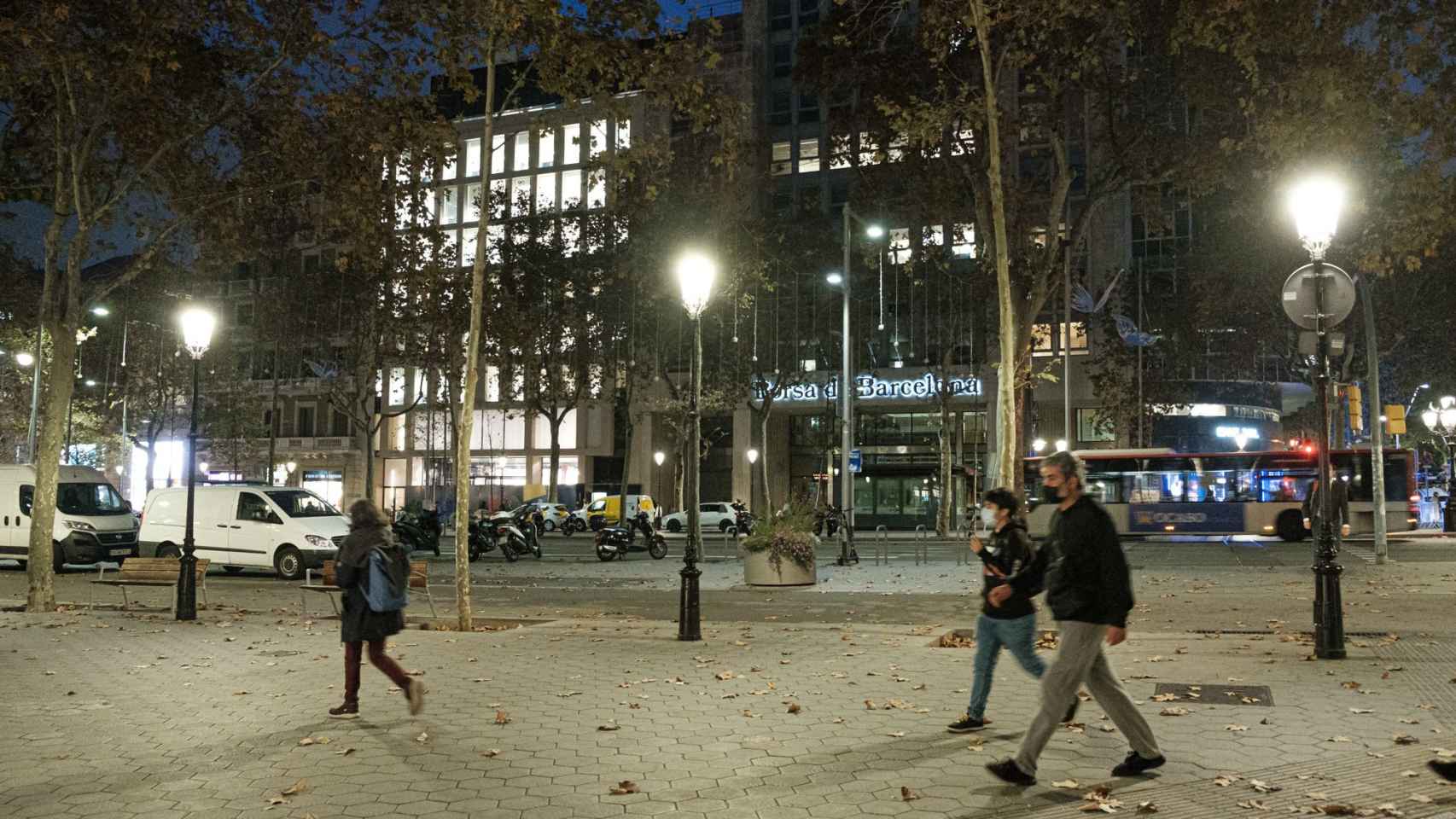 El paseo de Gracia, sin luces