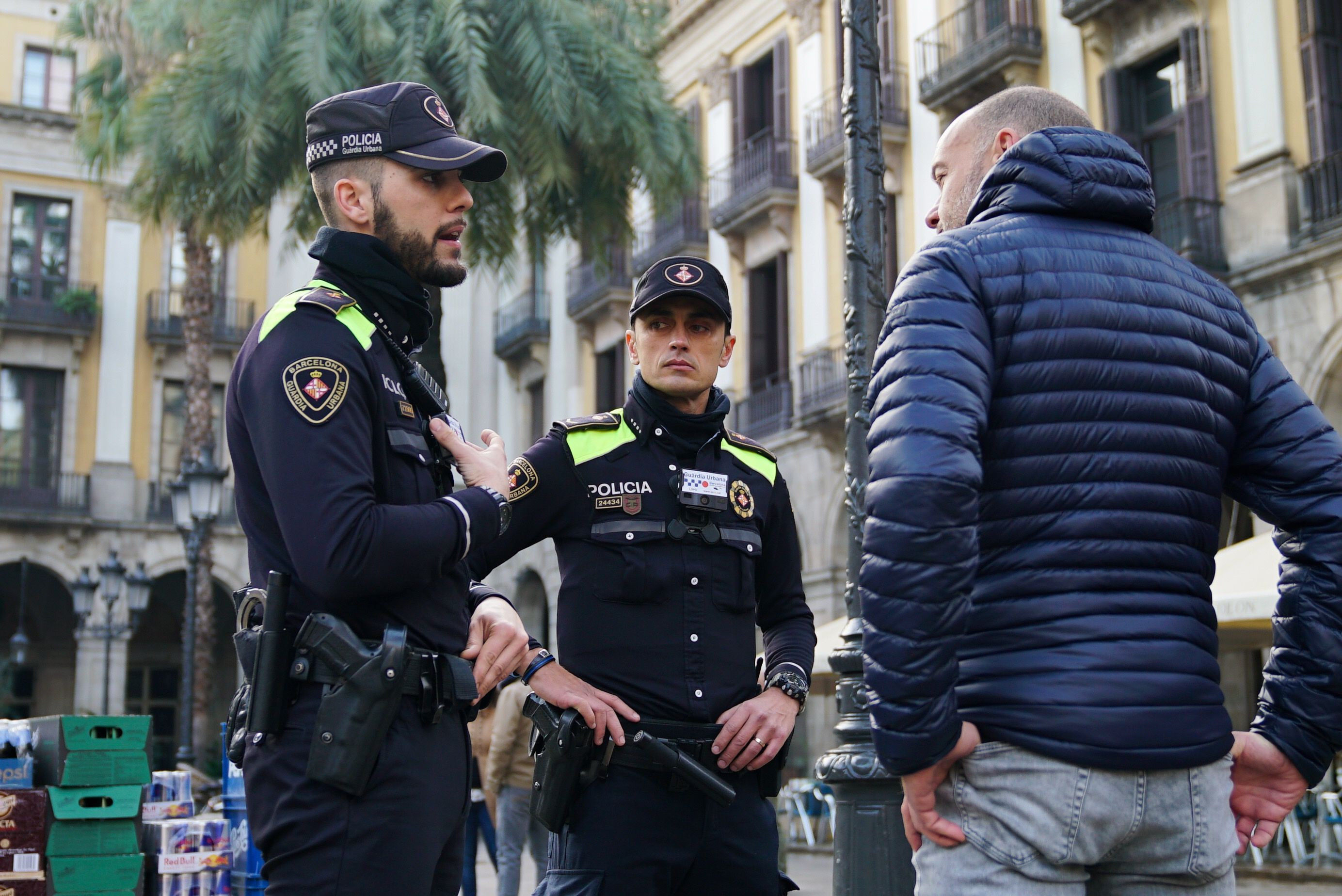 Agentes de la Guardia Urbana / AYUNTAMIENTO DE BARCELONA