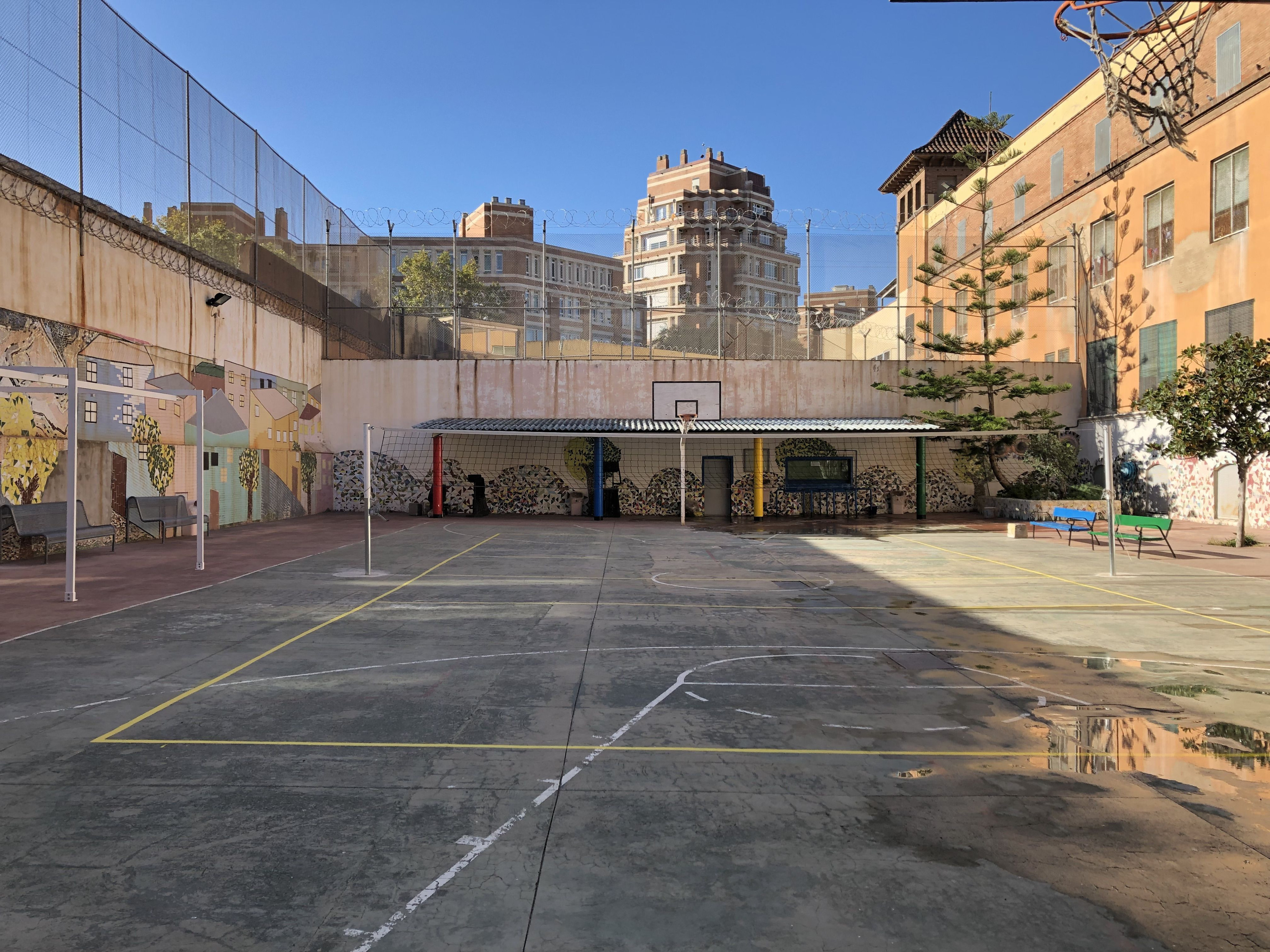 El patio del centro penitenciario de mujeres de Barcelona / DEPARTAMENTO DE JUSTICIA