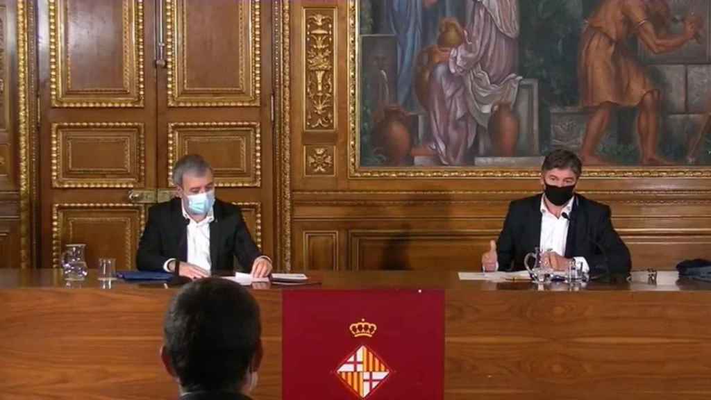 Jaume Collboni y el secretario general de Pimec, Antonio Cañete, firman el convenio de ayudas para pymes y autónomos