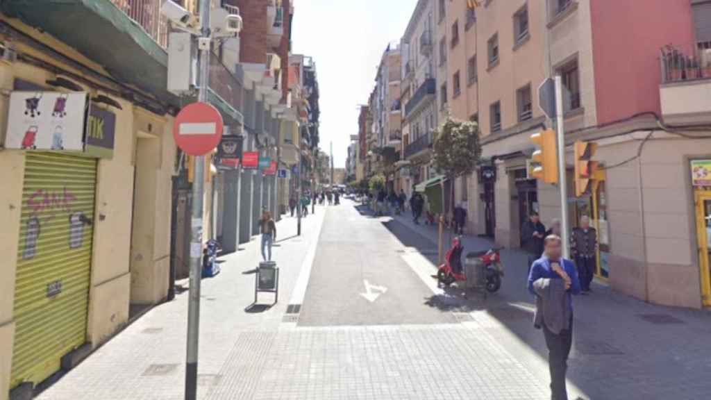 En la calle del Progrés los vecinos afectados perdieron más de 45.000 euros / GOOGLE MAPS