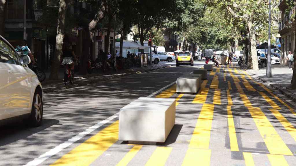 Bloques de hormigón en l'Eixample / Elisabet González