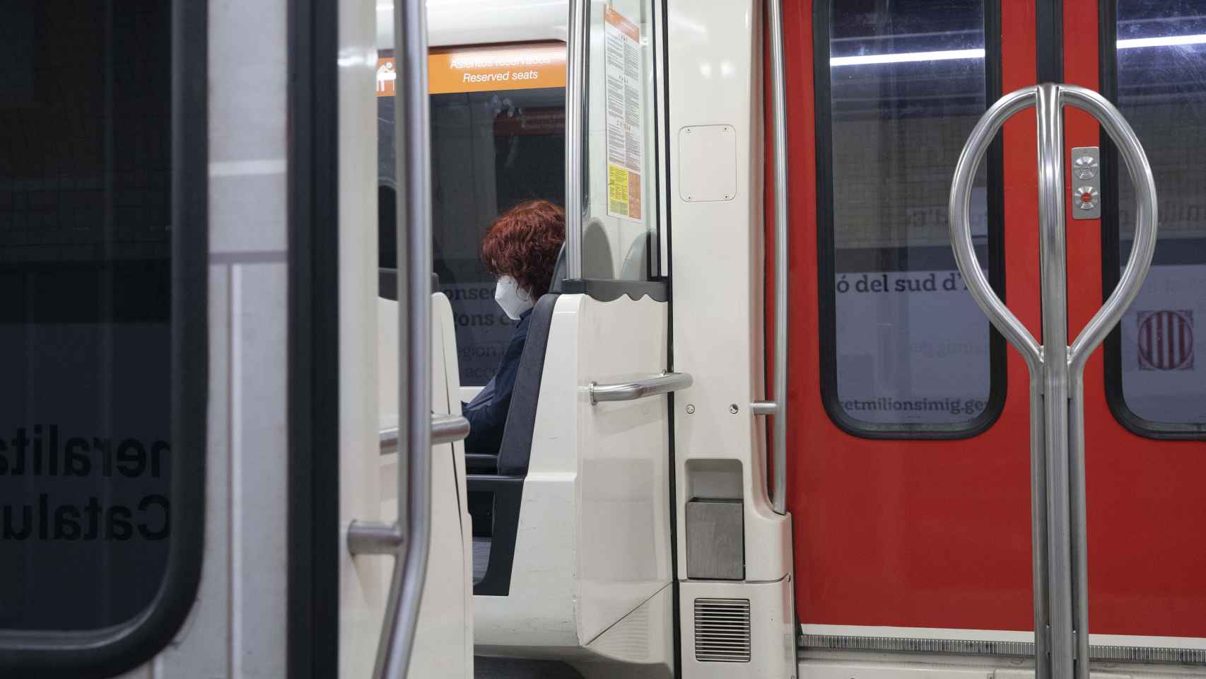 Interior de un convoy de Rodalies / RODALIES