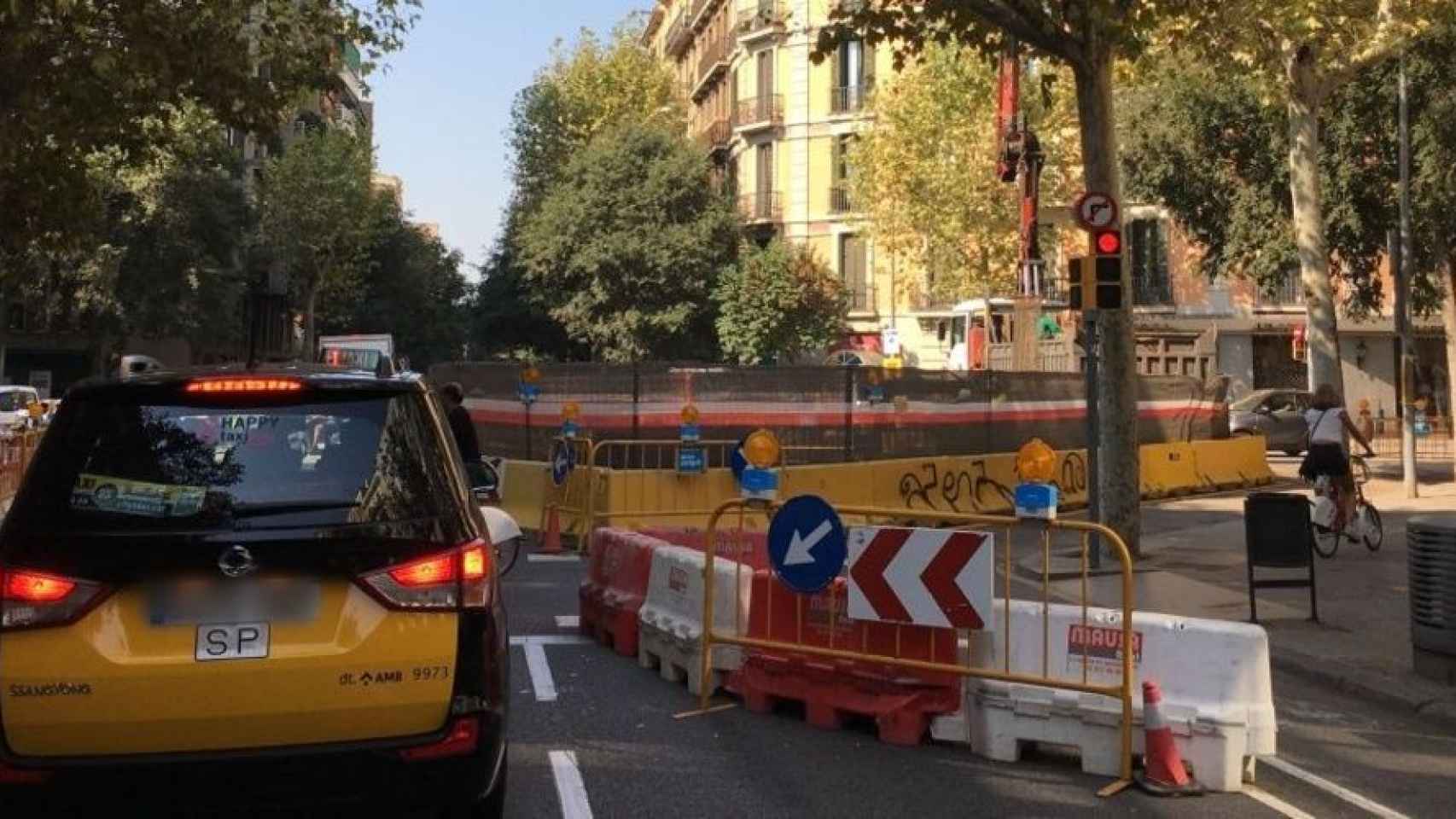 Obras en calzadas de Barcelona / M.A.S.