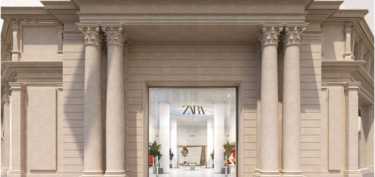 Exterior de la macrotienda de Zara, del grupo Inditex, situada en Paseo de Gràcia / ARCHIVO