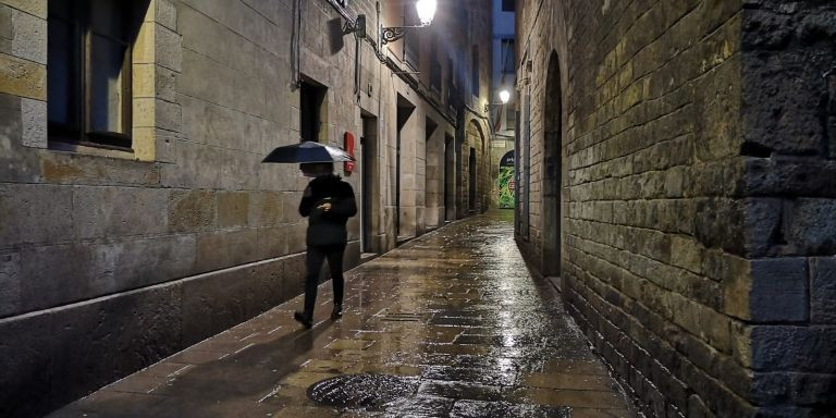 La calle Paradís del Gòtic, donde David Caminada fue apuñalado / G.A