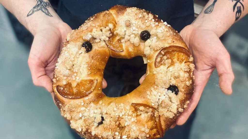 El mejor roscón de Reyes de Barcelona en manos de su creador / CEDIDA