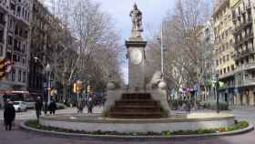 Fuente de Hércules, la más antigua de Barcelona / WIKIPEDIA