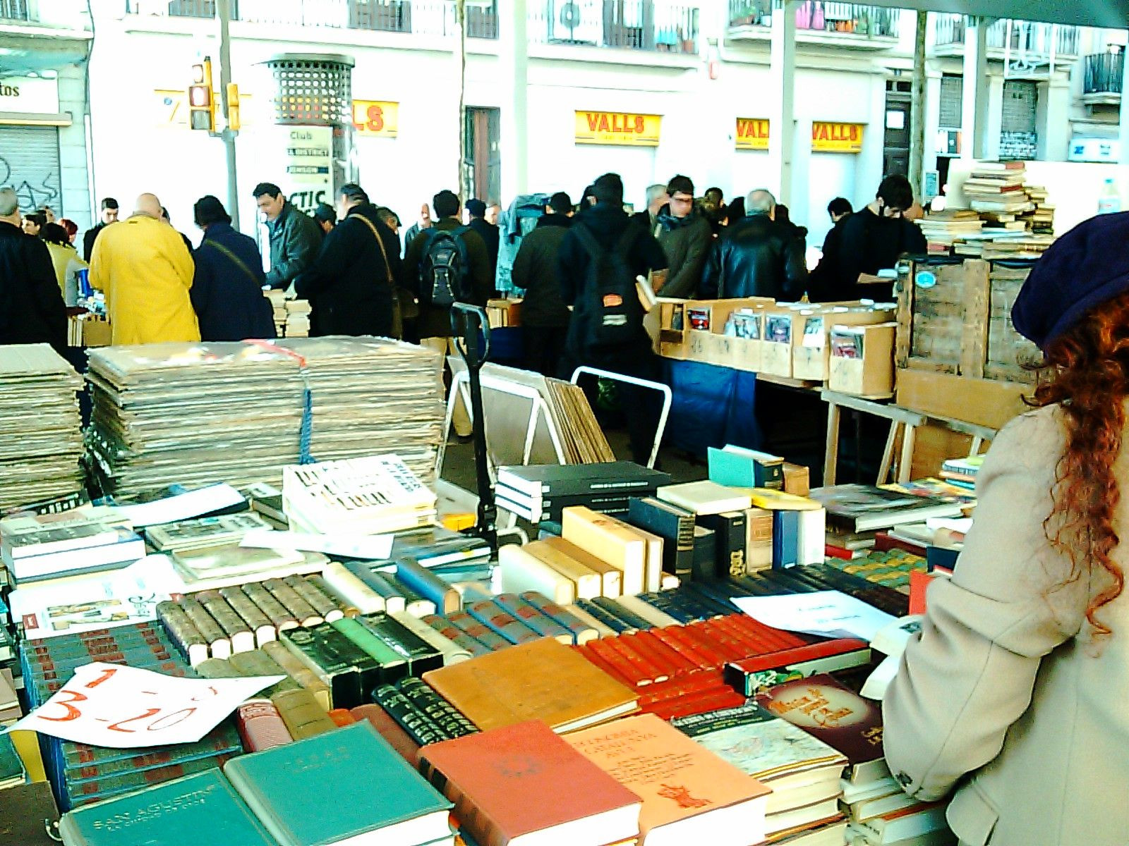 Mercado del libro en Sant Antoni de Barcelona / ARCHIVO