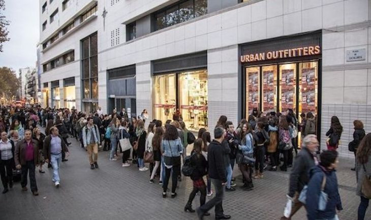 Urban Outfitters durante su inauguración en Barcelona en 2014 / URBAN OUTFITTERS