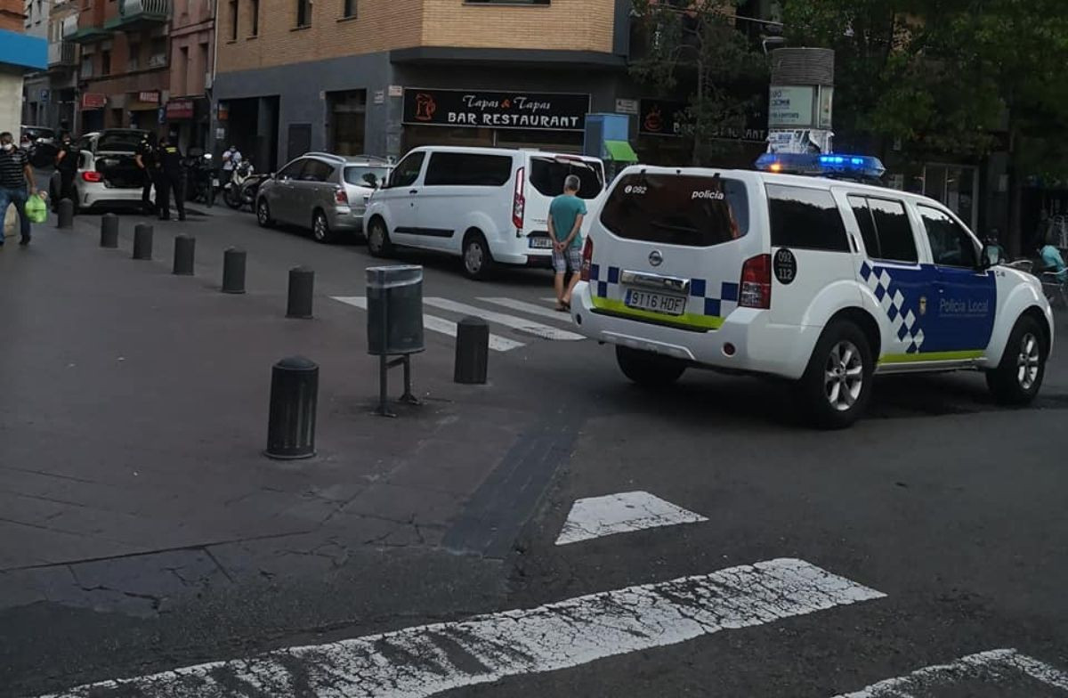 Policía local en Santa Coloma de Gramenet